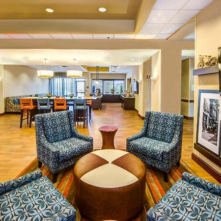 Hampton Inn & Suites Atlanta-Galleria Smyrna Exteriör bild