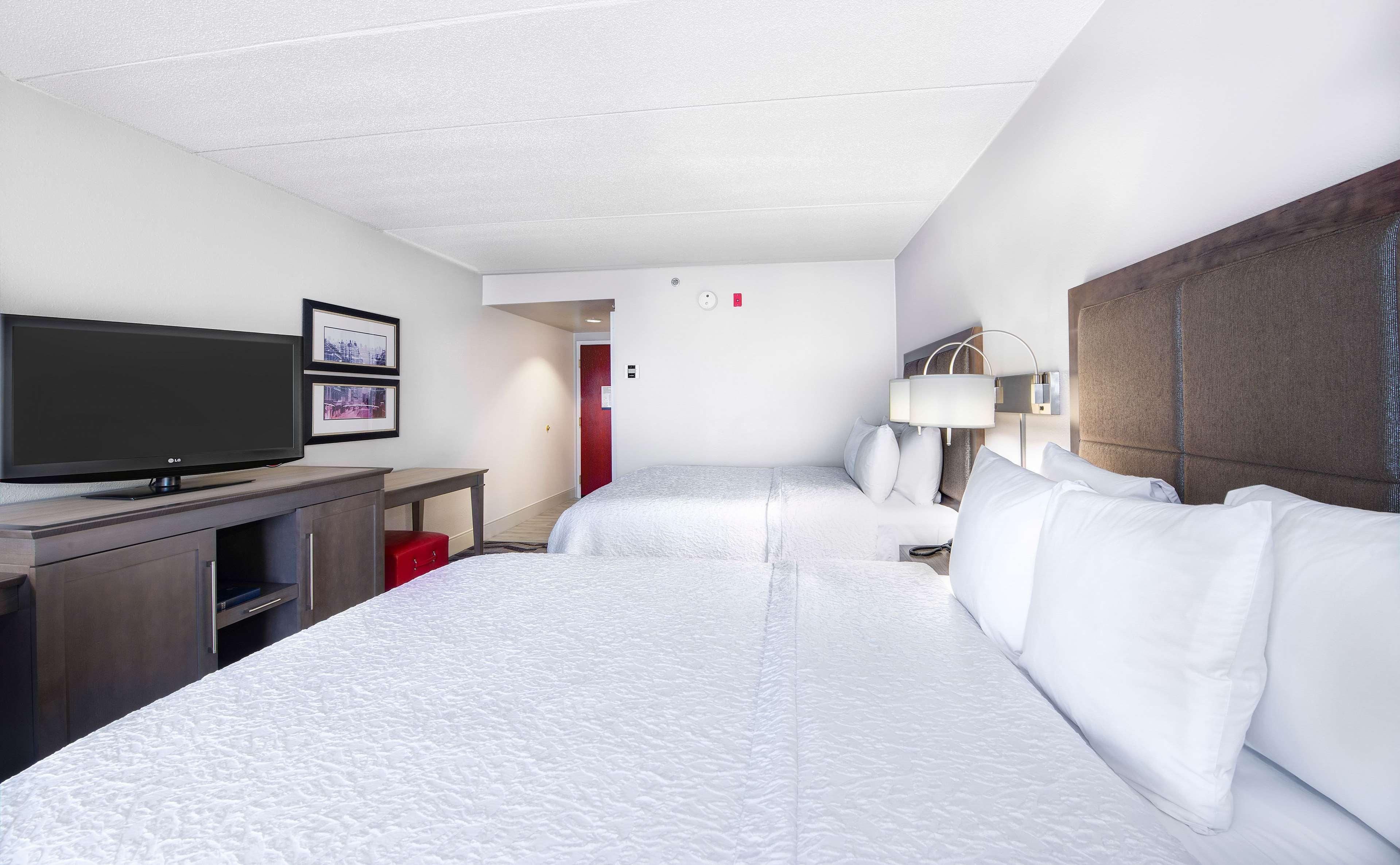 Hampton Inn & Suites Atlanta-Galleria Smyrna Exteriör bild