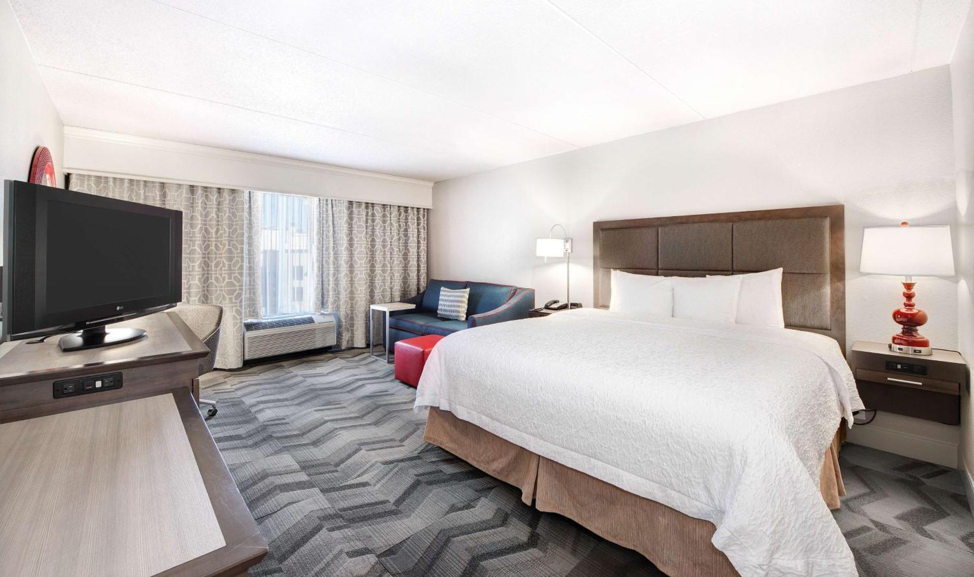 Hampton Inn & Suites Atlanta-Galleria Smyrna Exteriör bild